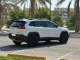 Jeep Cherokee Trailhawk 2015 (White) Riffa Bahrain